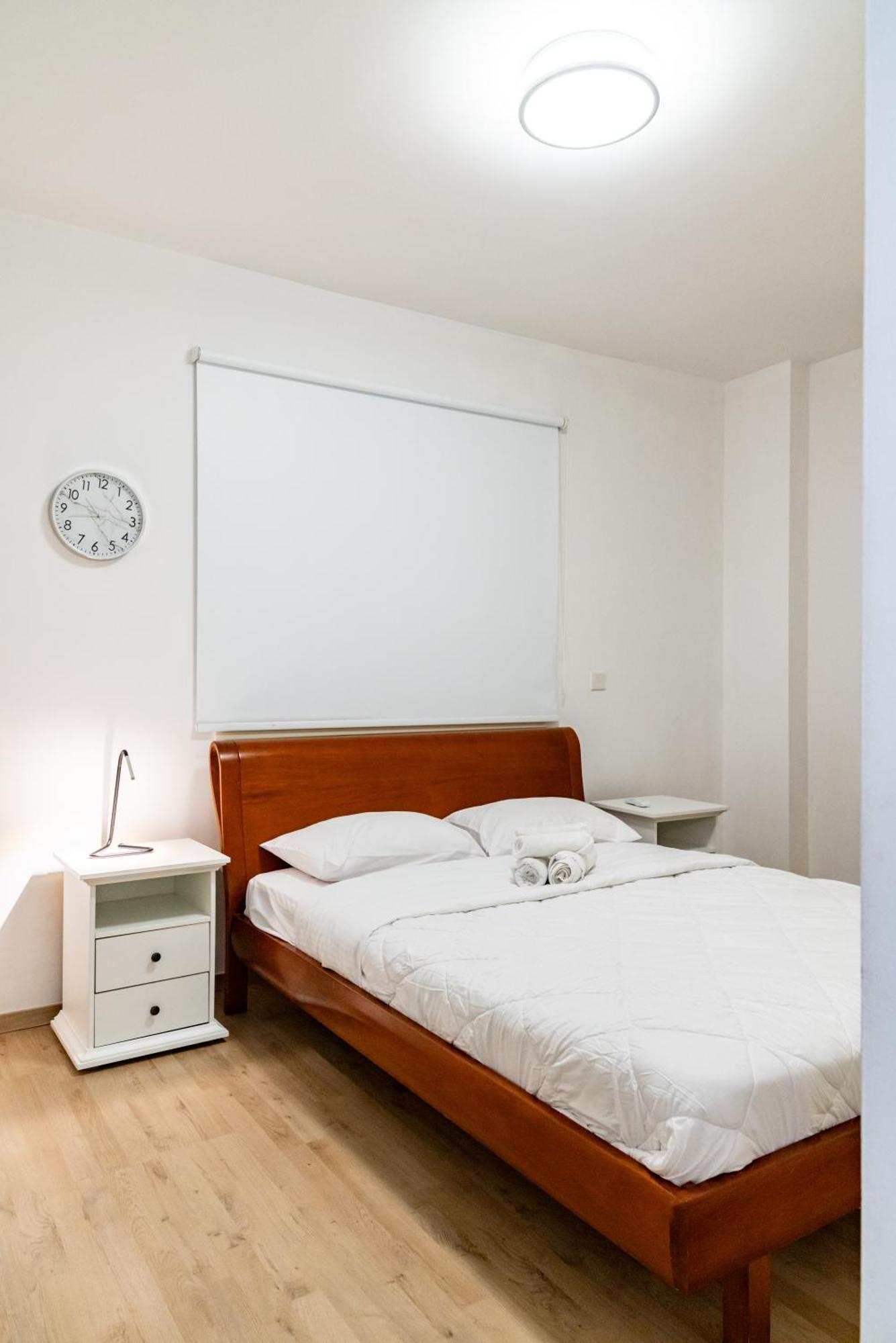 Earth Apartment Larnaca Ngoại thất bức ảnh